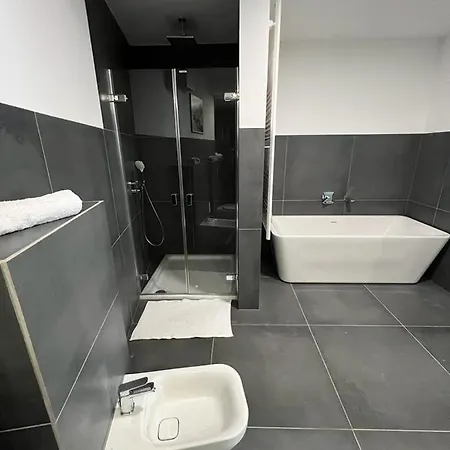 Apartman Stari Pazar 2 *